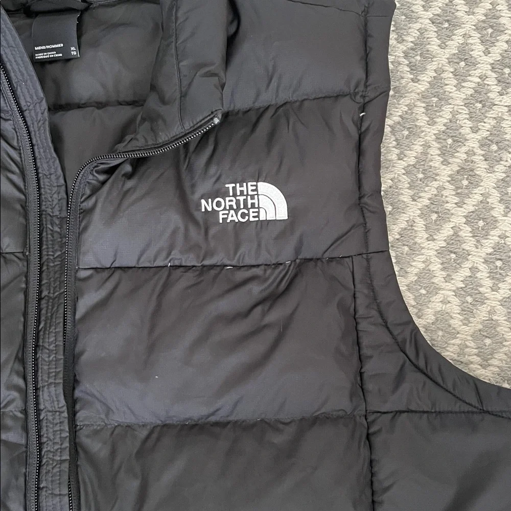 The North Face Black Puffer Vest Men’s XL